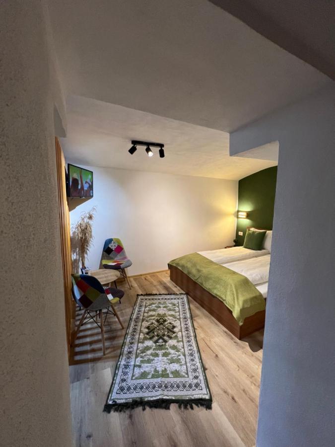 Timhouse Hotel Тимишоара Екстериор снимка